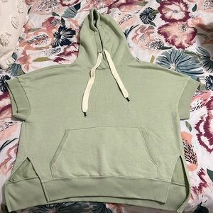 NWOT American Eagle pullover